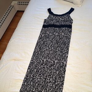 NY Collection Black and White Maxi Dress
